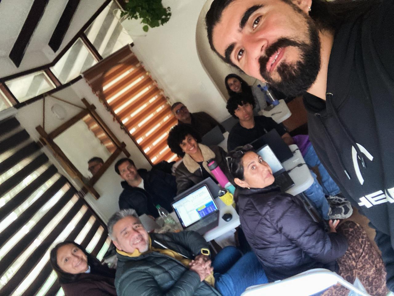 Alumnos curso Meta Ads presencial Curacautín